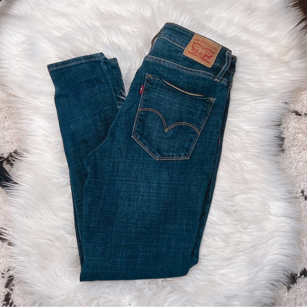 Levi’s high rise skinny jeans